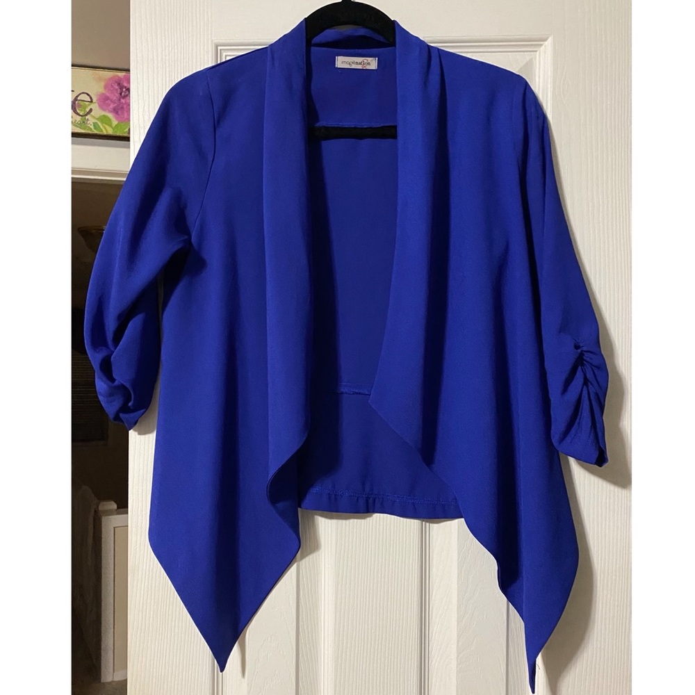 Royal blue 3 1/4 sleeve light weight cardigan